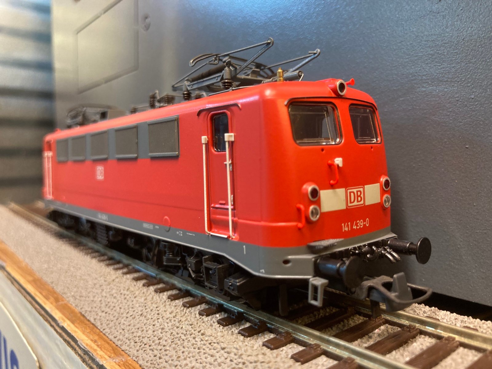 ROCO 70795 – Electric locomotive class 141, DB AG – E.Z.Transcom 